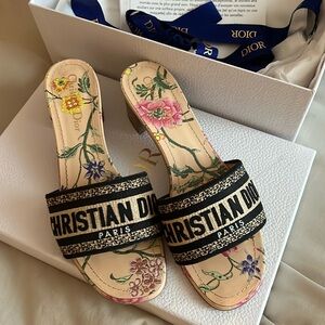 EUC Ladies Christian Dior Sandals